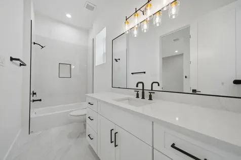 1229 Prince Street Houston TX 77008
