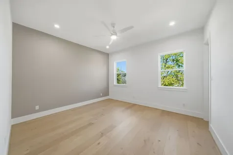 1229 Prince Street Houston TX 77008