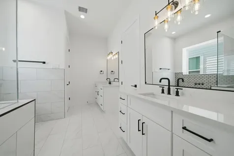 1229 Prince Street Houston TX 77008