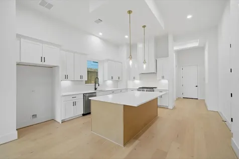 1229 Prince Street Houston TX 77008