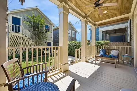 638 W 17th Street Houston TX 77008