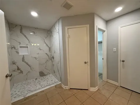 8322 Sandy Glen Lane Houston TX 77071