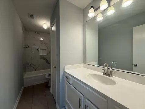 8322 Sandy Glen Lane Houston TX 77071