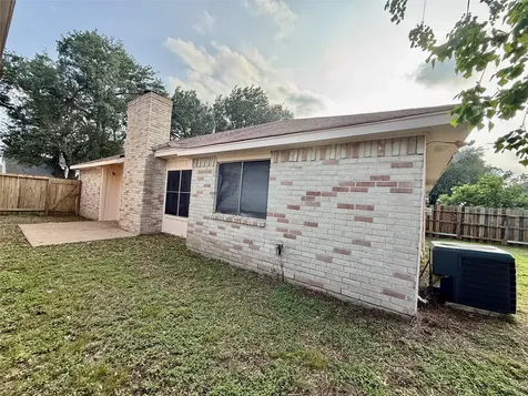 8322 Sandy Glen Lane Houston TX 77071