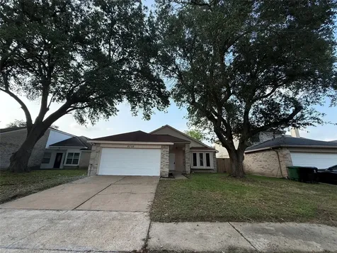 8322 Sandy Glen Lane Houston TX 77071