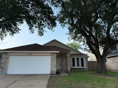 8322 Sandy Glen Lane Houston TX 77071