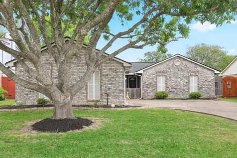 10915 Pecan Drive La Porte TX 77571