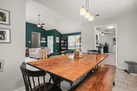 10915 Pecan Drive La Porte TX 77571