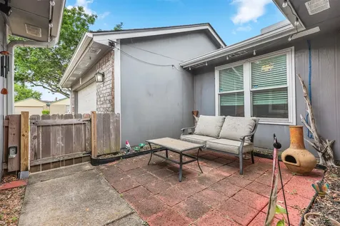 10915 Pecan Drive La Porte TX 77571