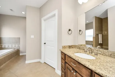 1103 Wakefield Drive Houston TX 77018