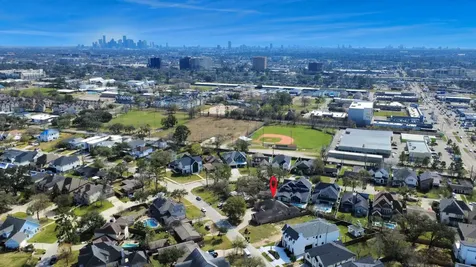 1103 Wakefield Drive Houston TX 77018