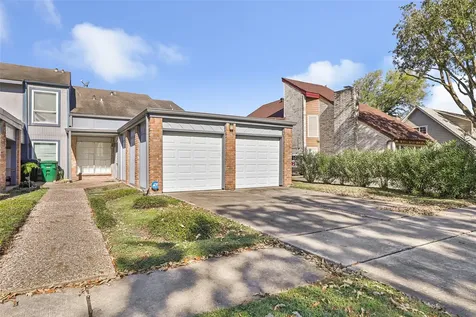 5902 Arncliffe Drive Houston TX 77088