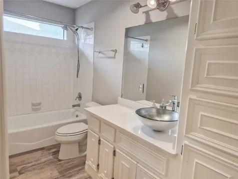 108 Audubon Woods Drive Richwood TX 77531