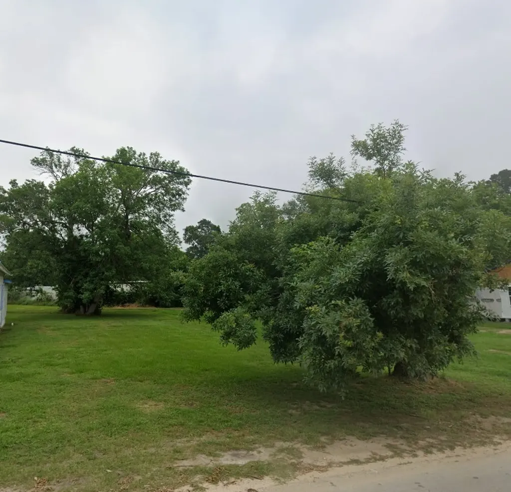 303 Palacios Street El Campo TX 77437