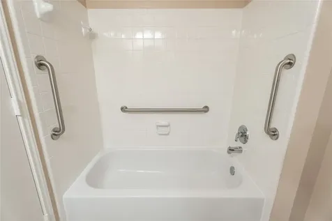 8051 Bay Branch Drive 314 The Woodlands TX 77382