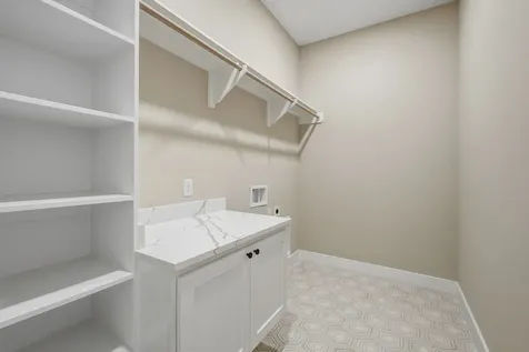 4378 Collton Lane Franklin TX 77856