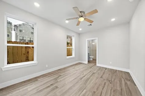230 W 28th Street A Houston TX 77008