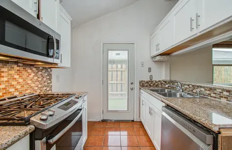 1427 Dell Dale Street Channelview TX 77530