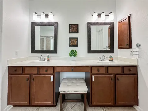 402 Heatherton Hill Drive Rosenberg TX 77469
