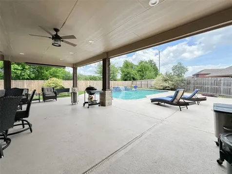 402 Heatherton Hill Drive Rosenberg TX 77469