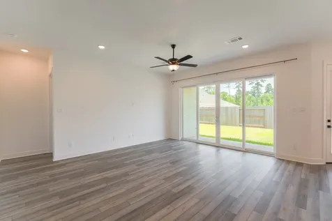 972 Terlingua Creek Drive Conroe TX 77304