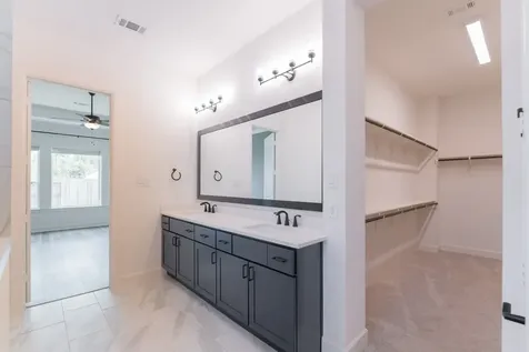 972 Terlingua Creek Drive Conroe TX 77304