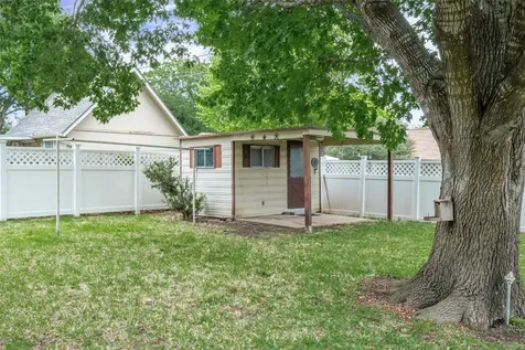 9 Beaver Loop Temple TX 76502