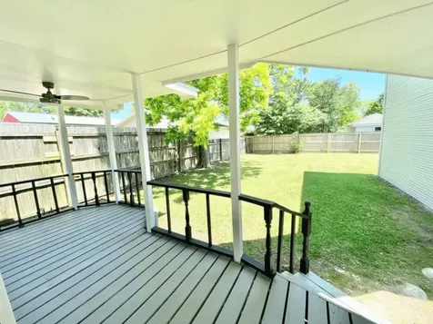 6716 Jefferson Boulevard Groves TX 77619