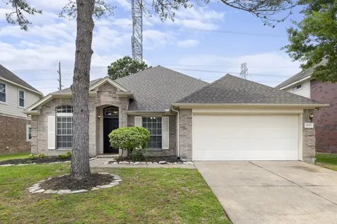 10015 Elm Knoll Trail Houston TX 77064