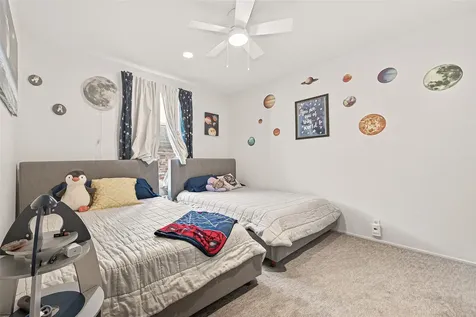 6005 Inwood Drive A Houston TX 77057