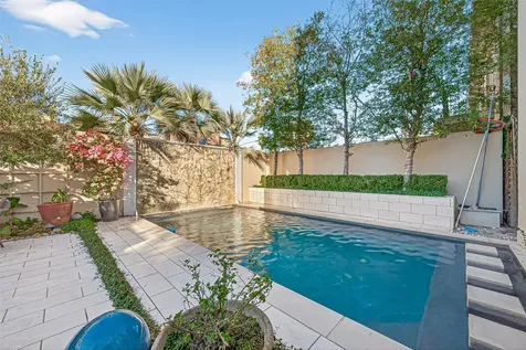 6005 Inwood Drive A Houston TX 77057