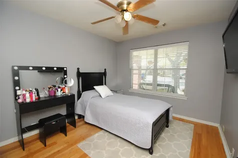 10202 Stone Cactus Drive Houston TX 77095
