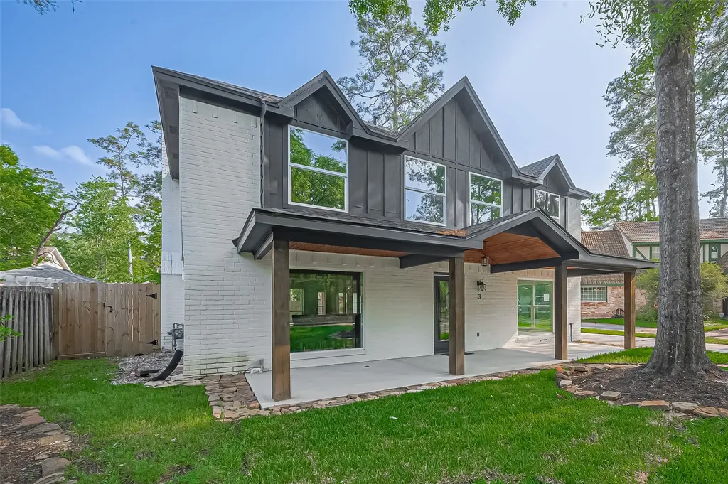 3 Roserush Court The Woodlands TX 77380