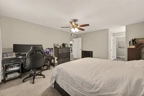 14555 Wunderlich Drive 2904 Houston TX 77069