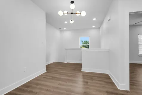 8214 Cowart Street Houston TX 77029
