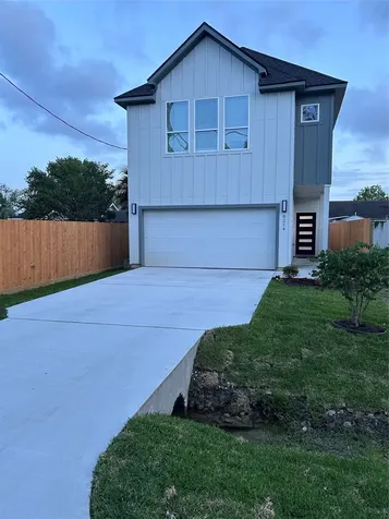 8214 Cowart Street Houston TX 77029