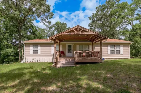 221 Chestnut Bend Huntsville TX 77320