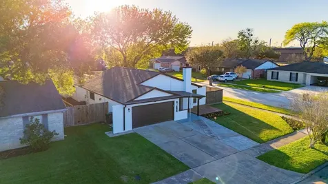 1102 Ashdale Drive Sugar Land TX 77498