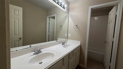 4810 Bonny Loch Lane Houston TX 77084