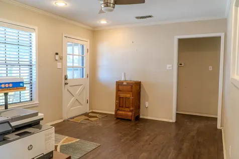 4959 Highway 90 Alleyton TX 78935