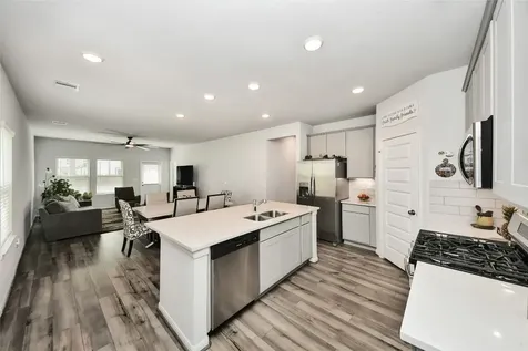 8449 Sweet Cherry Lane Magnolia TX 77354