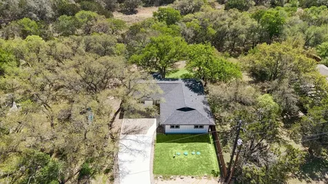 1231 Lavaca Canyon Lake TX 78133