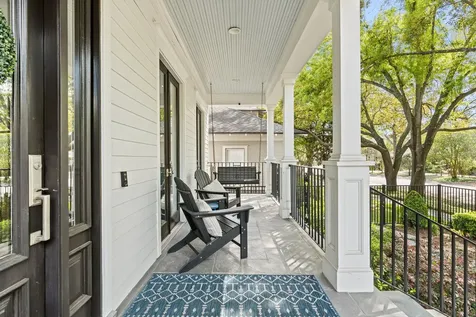 1216 Arlington Street Houston TX 77008
