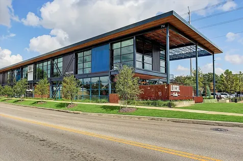 1216 Arlington Street Houston TX 77008