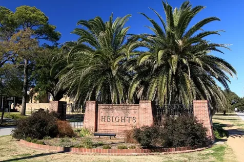 1216 Arlington Street Houston TX 77008