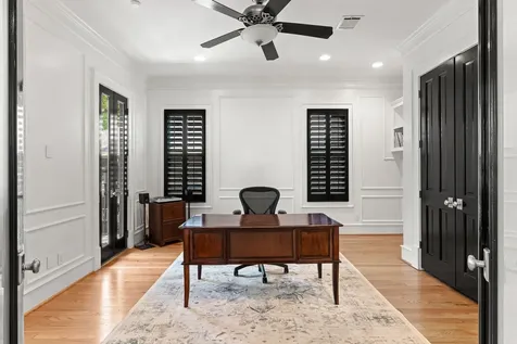 1216 Arlington Street Houston TX 77008