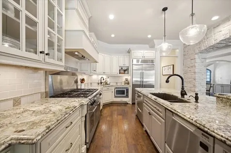 5018 Woodside Lane Fulshear TX 77441