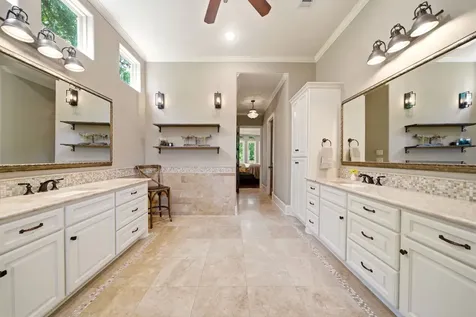 5018 Woodside Lane Fulshear TX 77441
