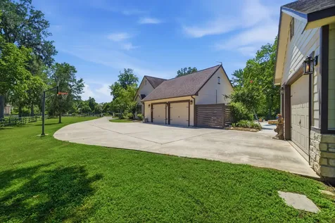 5018 Woodside Lane Fulshear TX 77441