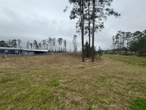 1709 County Road 3479a Cleveland TX 77327